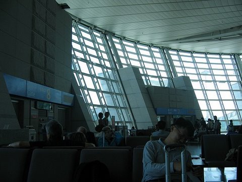 [flickzzz.com+giant+airport+013-722455.jpg]