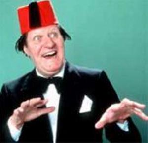 [tommy+cooper.jpg]