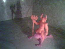 Orange Samurai, Pink Frog
