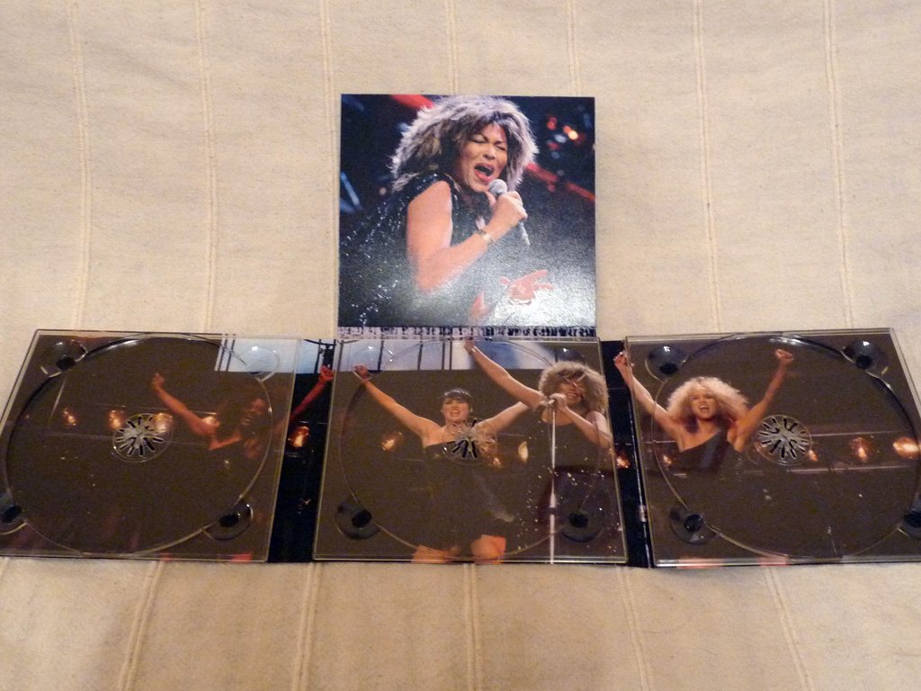 [tina_platinum_collection_05.jpg]