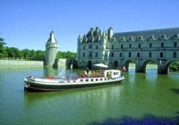Cruise the Loire valley with French Hotel Barge NYMPHEA. Book with ParadiseConnections.com