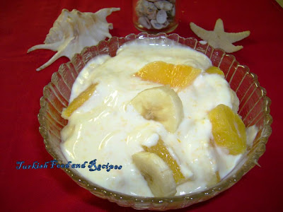 Orange-Yogurt Sundae (Portakal ve Yogurtlu Dondurma)