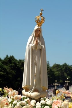 [Virgem+de+Fatima.jpg]