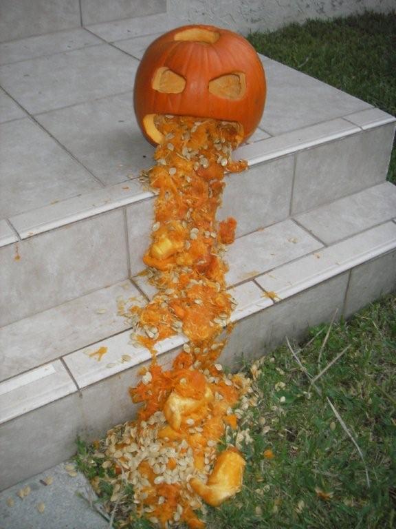[Nicks_Pimpkin_Big_Mess.jpg]