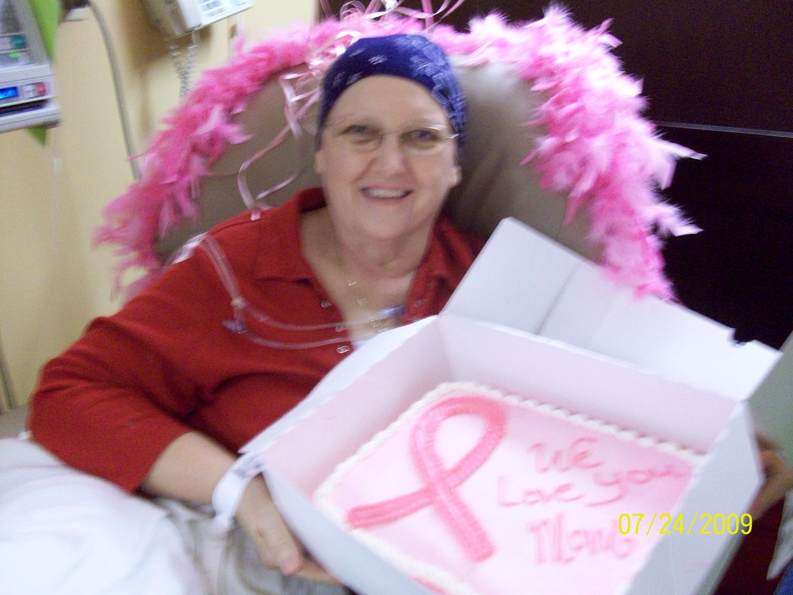 [Moms+Last+Day+of+Chemo.jpg]