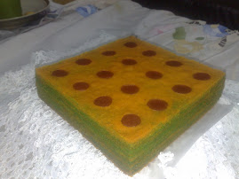 Kek Lapis Asam Manis