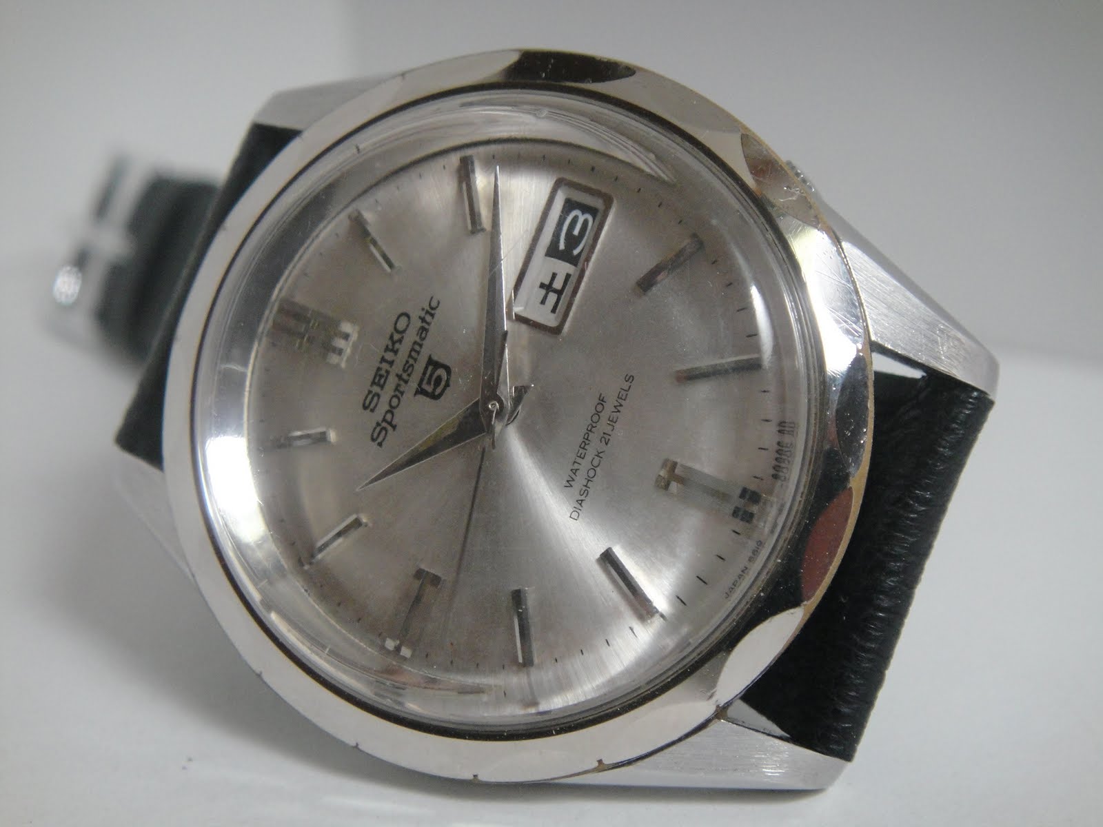 Antique Watch Bar: SEIKO SPORTSMATIC DIASHOCK 6619-9040 SS12 (SOLD)