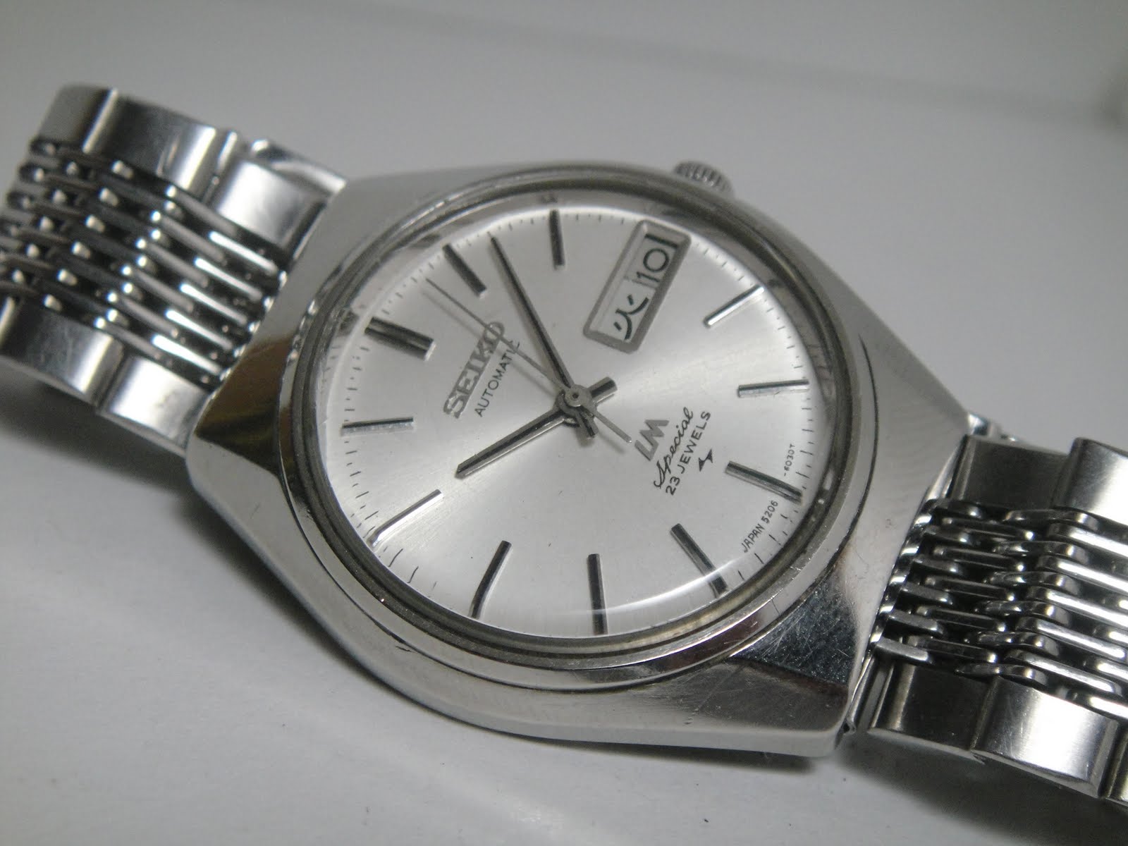 Antique Watch Bar: Brand: SEIKO LORD MATIC SPECIAL 5206-6050 SL10 SOLD