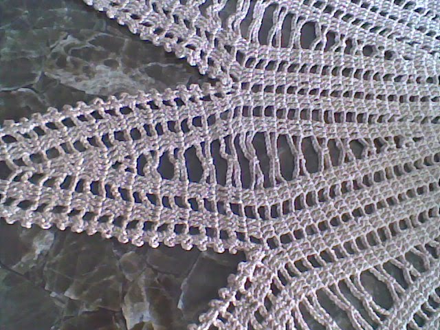 [CM+36.1.2+wal-arteemcrochet.jpg]