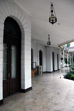 [balai-pemuda4.preview.jpg]