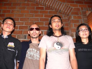 [GAWE+Blog+ActaSurya.JPG]