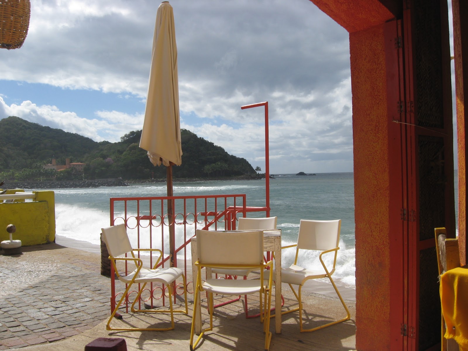 Living Barra de Navidad Nightlife and Entertainment in Barra de