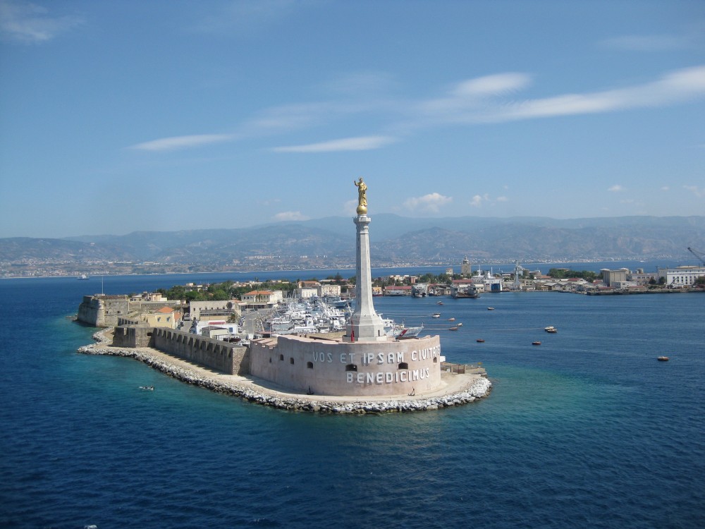 Hafen von Messina, Sizilien