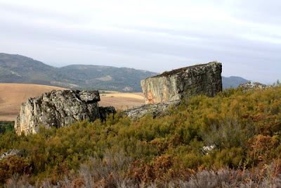 Viagens e Passeios na Natureza Serro de Penhas Juntas