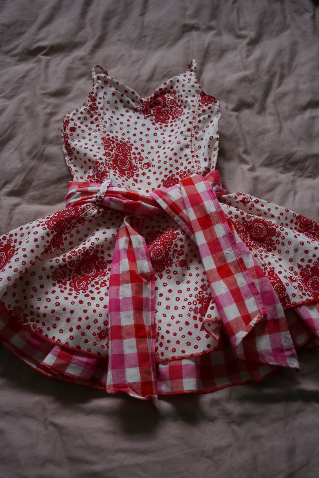 Robe CATIMINI Métamorphose 4 ans | Audrey Frenois