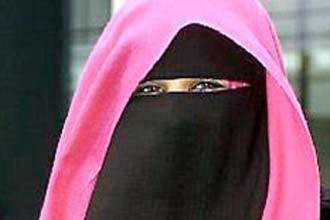 [burqa.jpg]