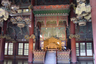 Throne room of Injeongjeon Hall