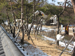 Hanok Village, red-crested crane models