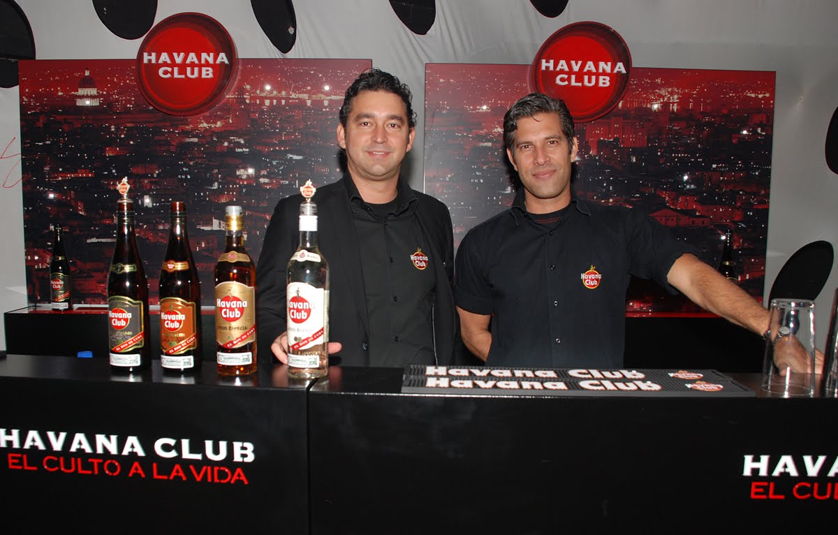 [bartender+Havana+Club.jpg]
