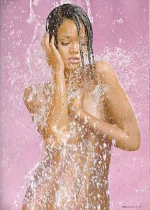 [Rihanna+4.jpg]