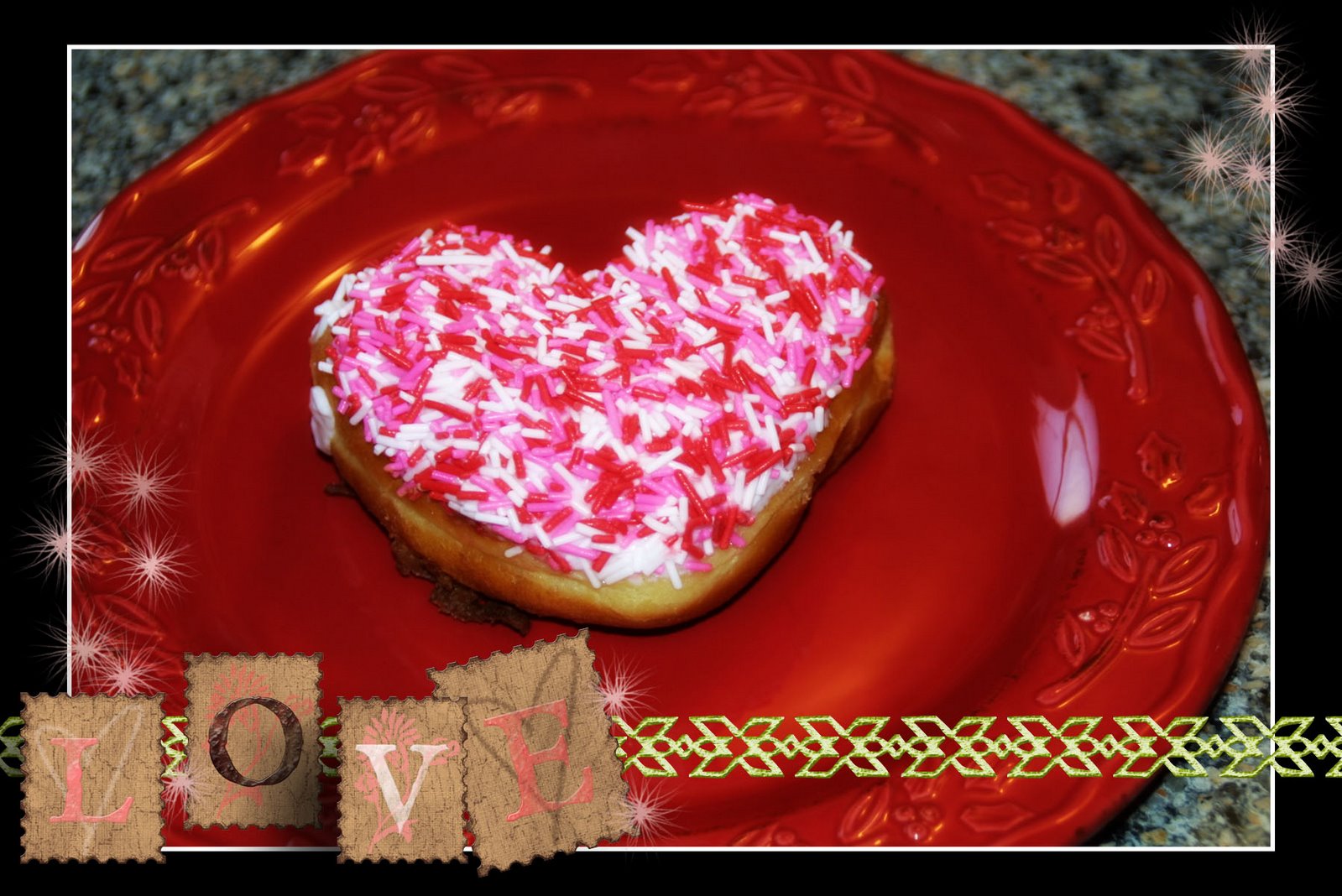 [heart+doughnut.jpg]