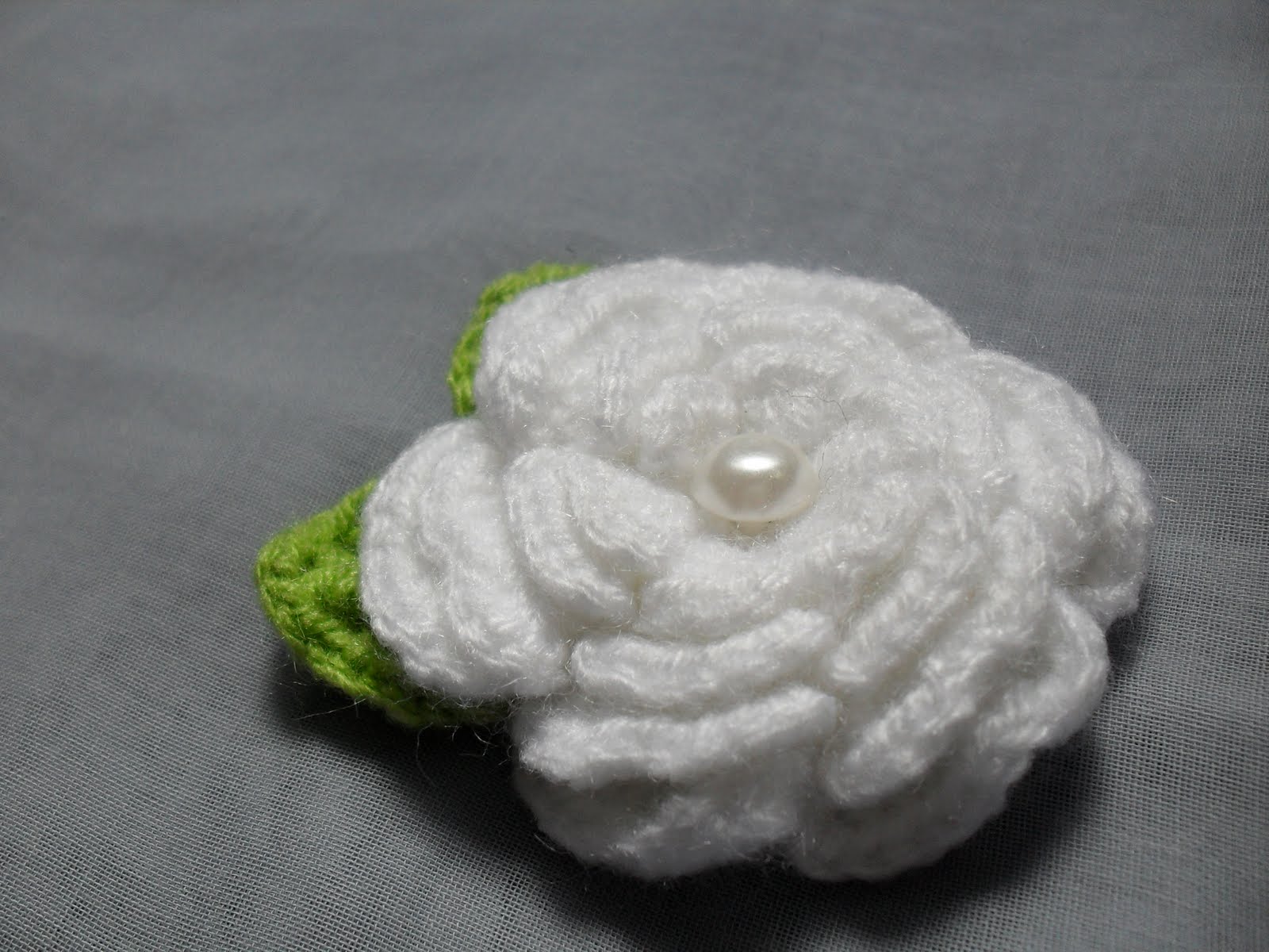 Easy Crochet Flower - A Free Pattern
