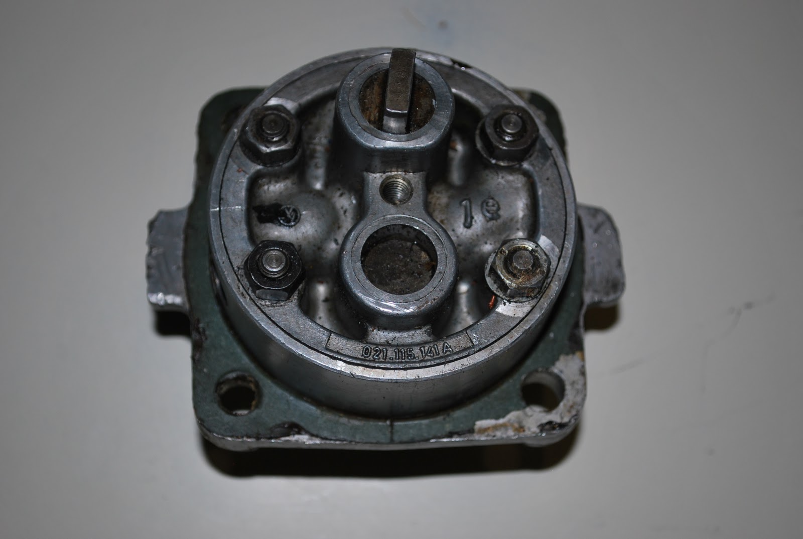 Ron's VW Bus Blog Type 1 Oil Pump in Type 4 Engine