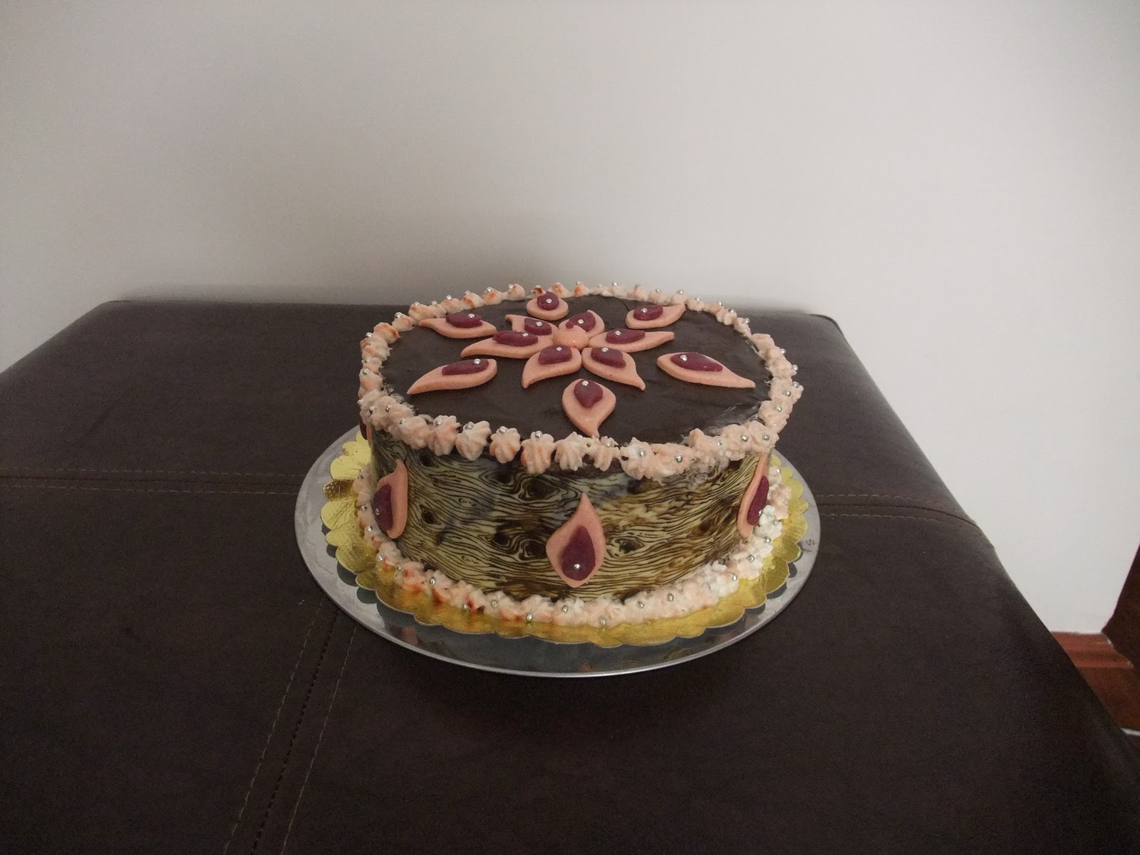 İpek Butik Pasta ,Çikolata ve Kurabiye çikolatalı pasta