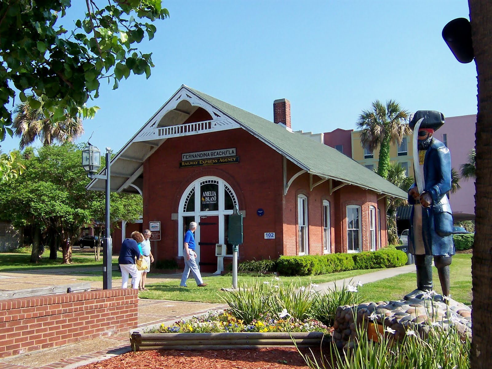 Big Daddy Dave Railroad Depots in the South...