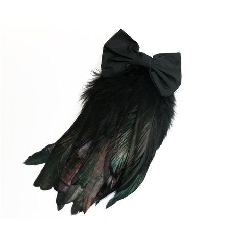 [WSlaviniafeatherhairpiececfront_large.jpg]