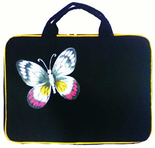 Yellow Butterfly 1 - Tas Laptop Gaul