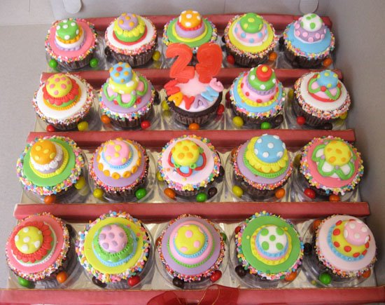 [mini+tart+cupcakes2.jpg]