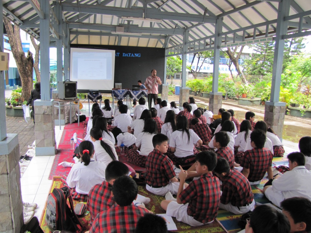 SMP TARAKANITA 2 JAKARTA Pemilu Ketua OSIS 2010/2011