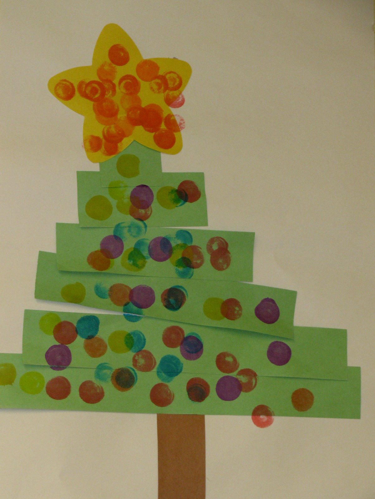Paper Strip Christmas Tree | Munchkins and Mayhem