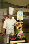 Executive Pastry chef & cake Artist