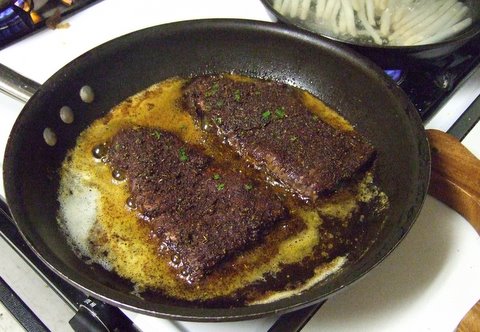 [Steaks+in+Pan.JPG]