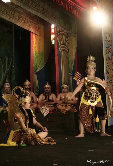 Kebudayaan dan Kesenian di Jawa Timur ~ Budaya Indonesia