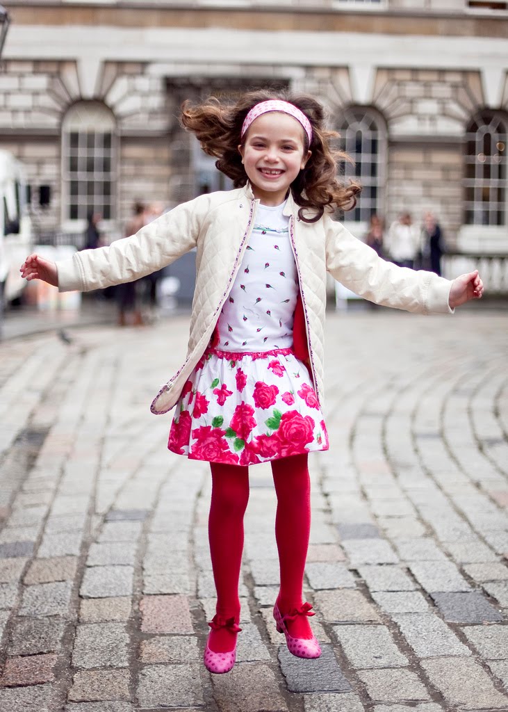 Гламурные девочки. Фотосессия модница. Одежда для маленьких модниц. Для девочек юные модницы. Одежда для маленьких модниц.