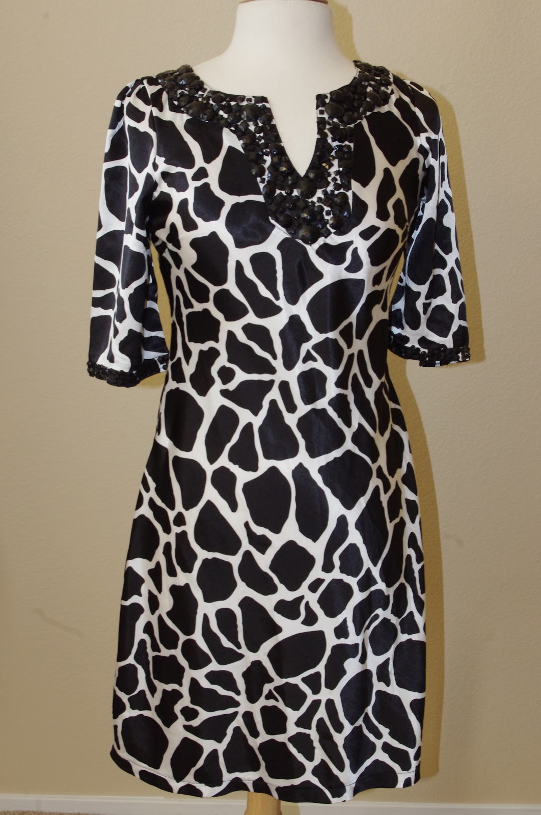 budget-chics-sale-black-and-white-animal-print-dress-size-m-35