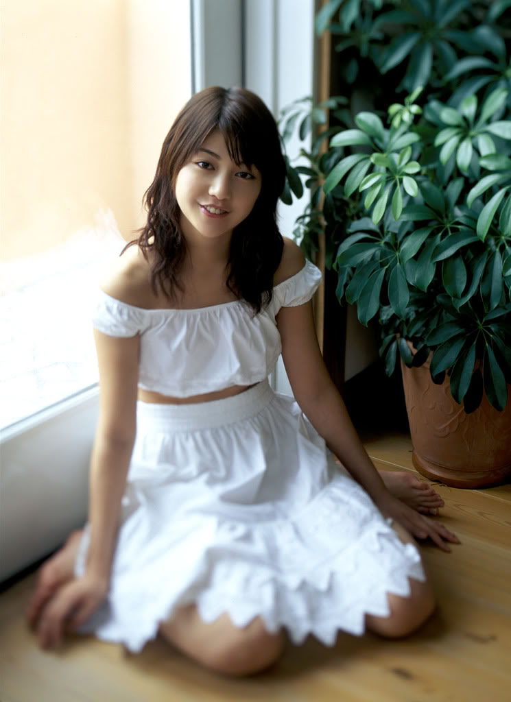 Goto Risa! Japanese gravure idol pictures ~ Cute Girl 