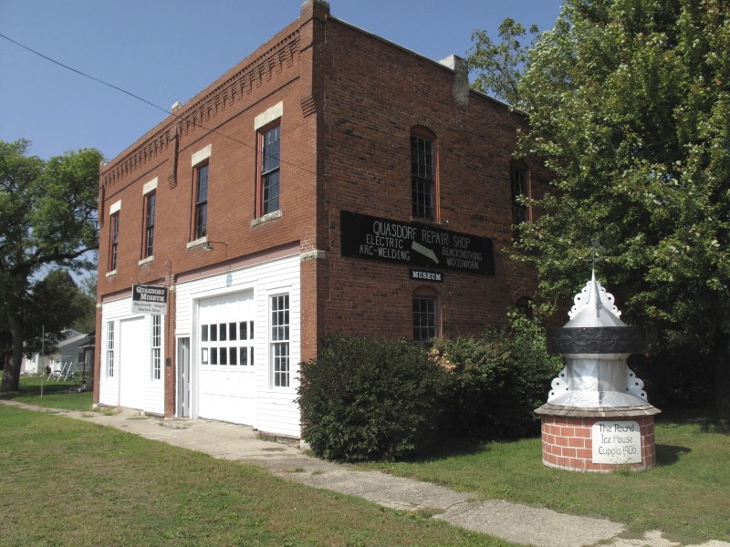 TJs Great Places Dows Mercentile Dows Iowa