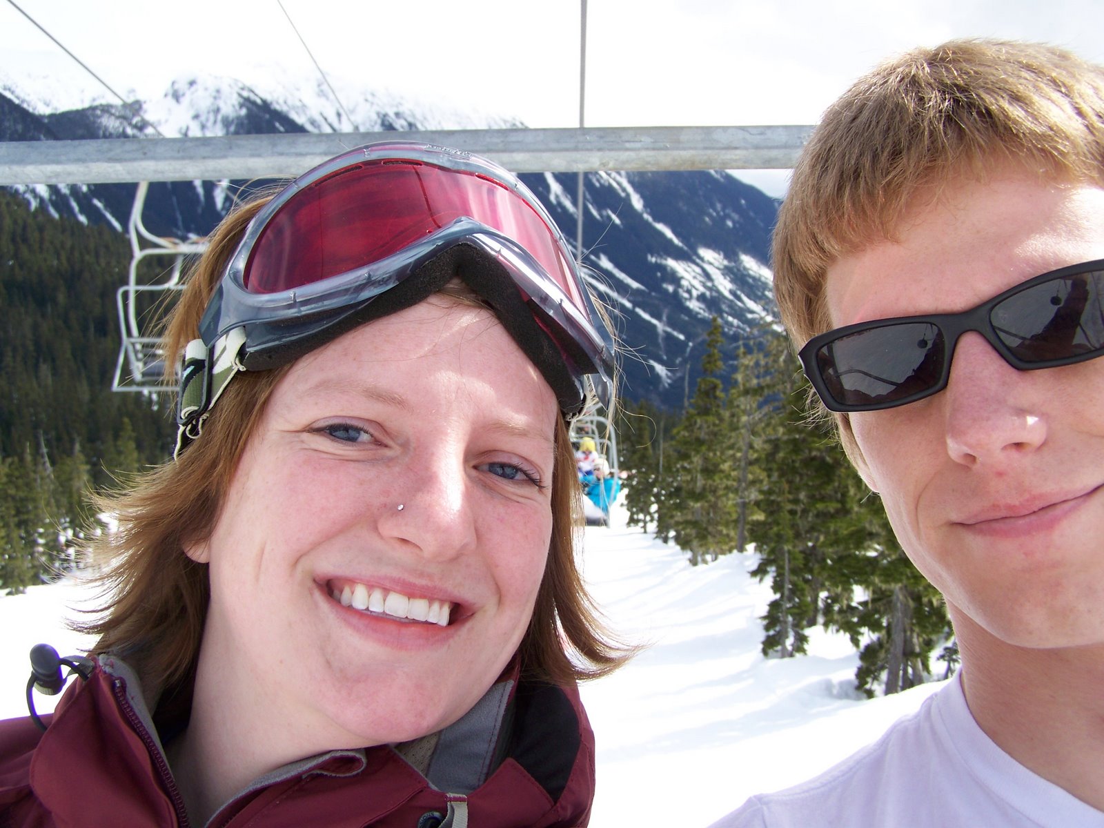 [d+&+a+skiing.JPG]