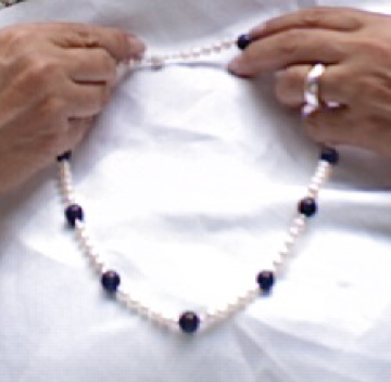 Gorgeous (freshwater) Pearls with Lapis Lazuli