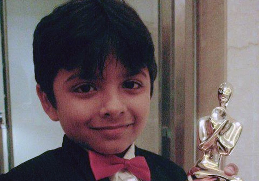 Bollywood Bubbles: Aayan Boradia gets best child artist Award in Star  Screen Awards at MMRDA,Bandra west