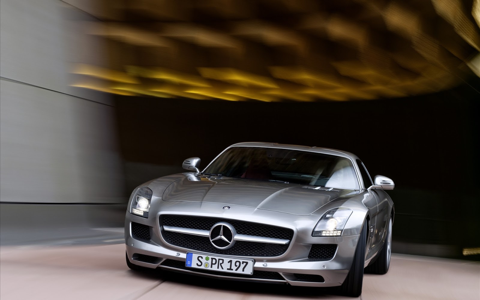 Mercedes Benz SLS 500 AMG wallpaper ~ The Wallpaper Database