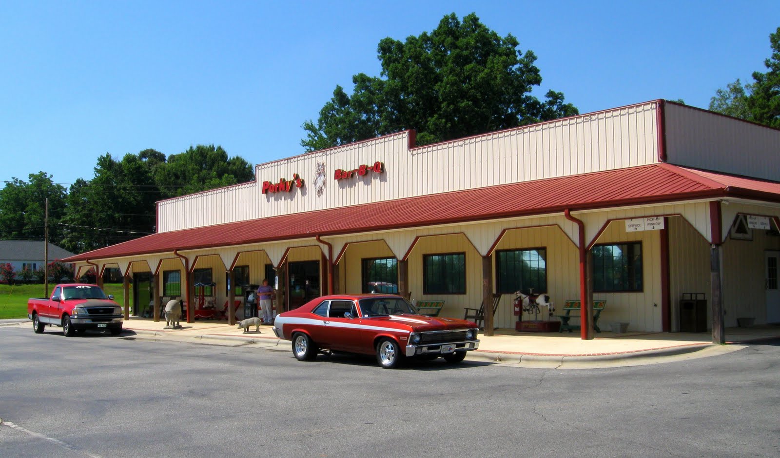 The Drawn Cutlass Restaurant Review Porky's BarBQ, China Grove, NC