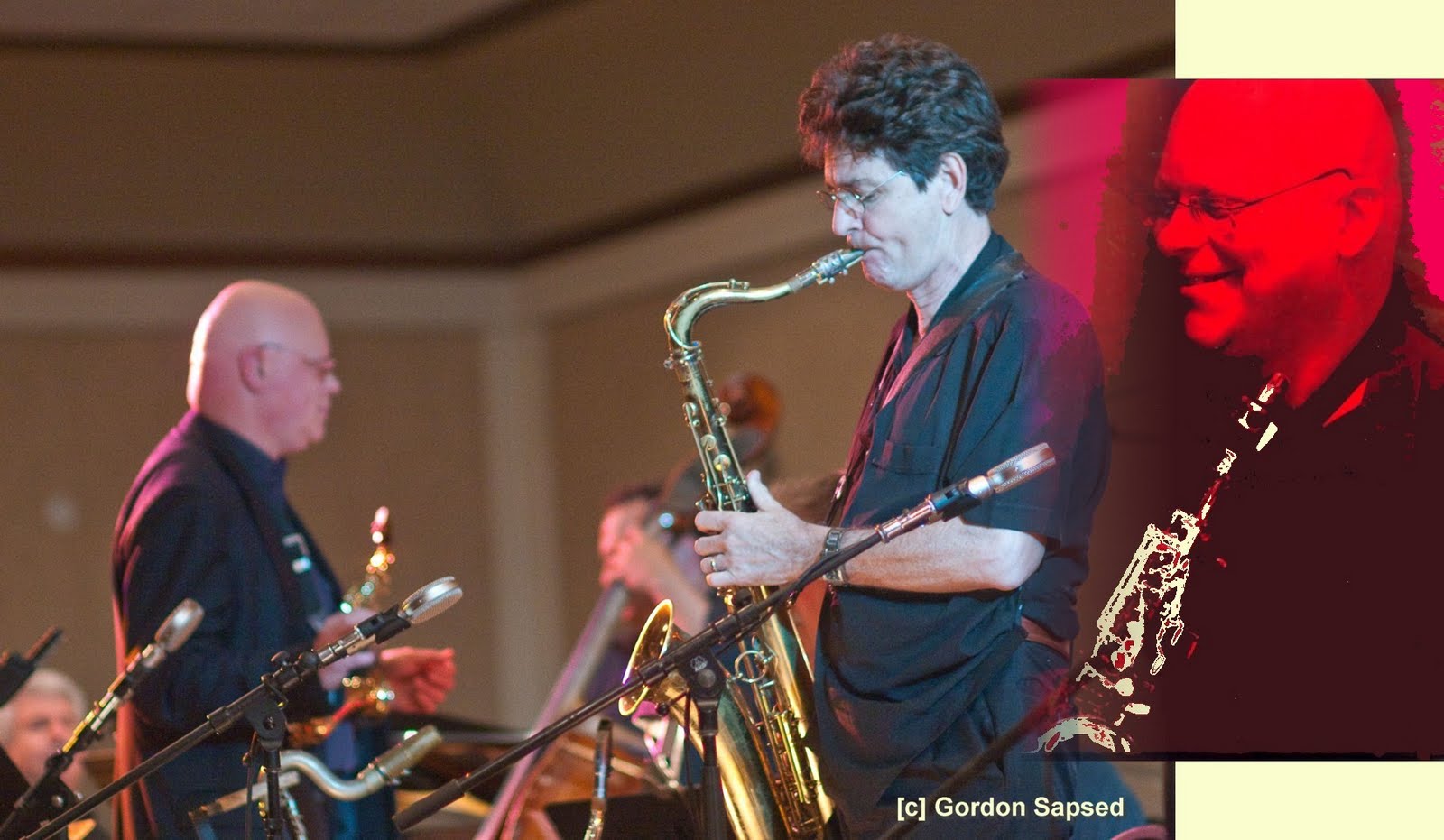 [Rob+Lockhart+-+here+on+tenor.jpg]