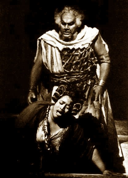 [Norman_Traxell_Be72.jpg]