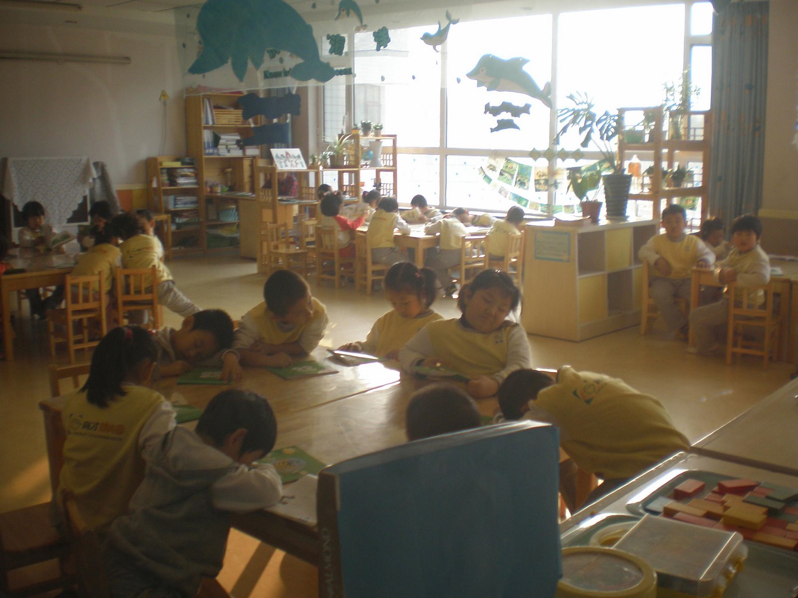 [PB120594.JPG]