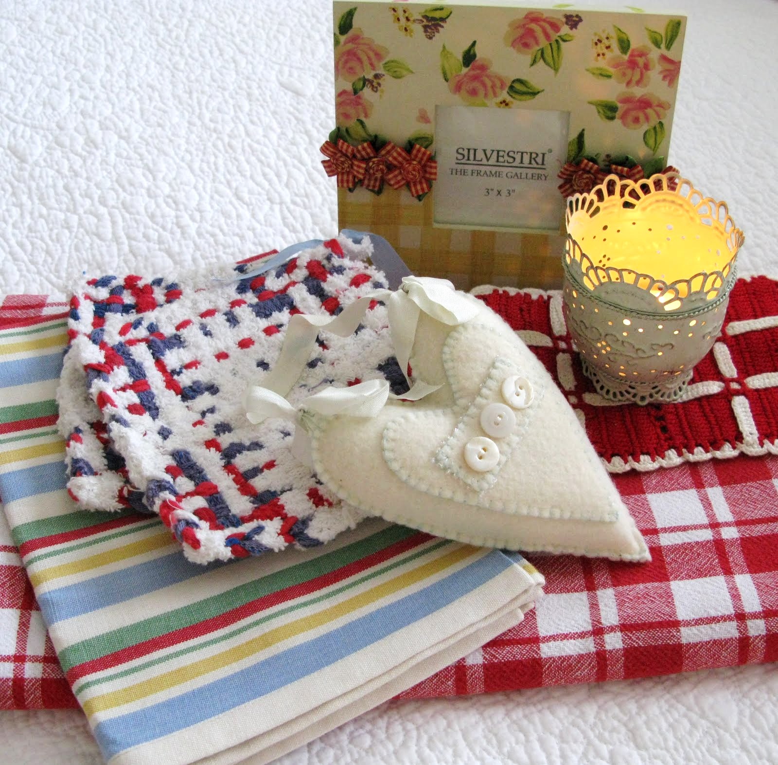 [BELLEMEREGIVEAWAY.jpg]